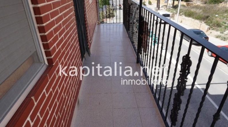 Valencia - Castelló de Rugat - 392m2