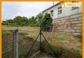 Отдельно стоящий дом с участком на продажу в городе Celanova Фото