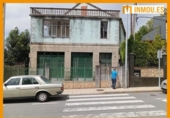 Отдельно стоящий дом с участком на продажу в городе Celanova Фото