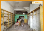 Отдельно стоящий дом с участком на продажу в городе Celanova Фото