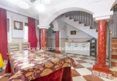 Xalet independent amb terreny en venda a la España, Lucena, ref.: TR172853 foto