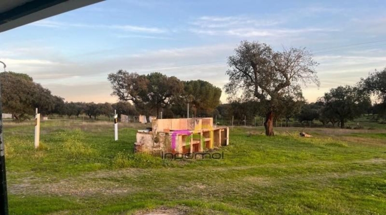 Badajoz - Badajoz - 5000m2