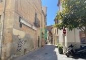 Отдельно стоящий дом с участком на продажу в городе Cambrils Фото