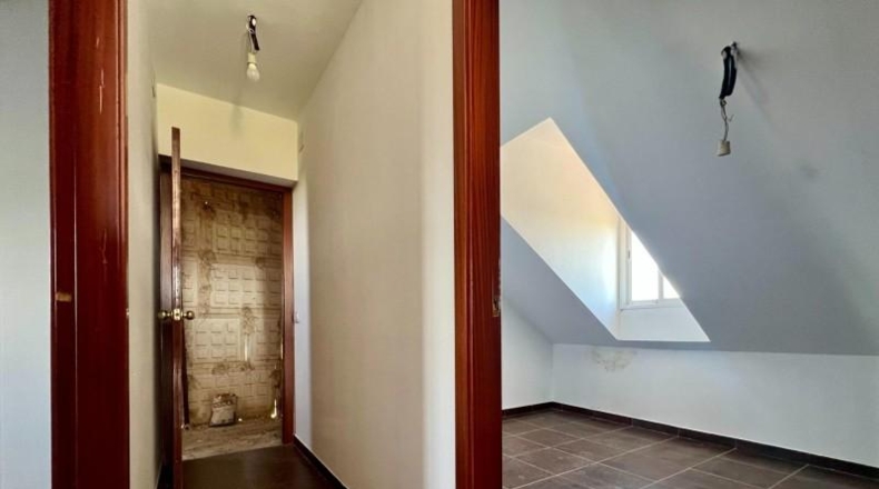 Cordova - Còrdova - 5400m2