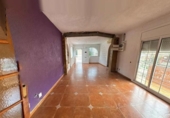 Xalet independent amb terreny en venda a la España, la Bisbal del Penedès, ref.: TR248422 foto
