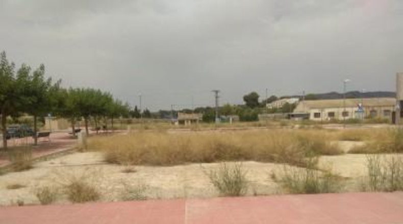 Alicante - Monóvar - 899m2