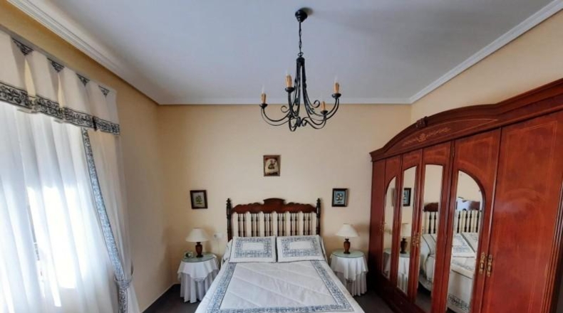 Albacete - Montealegre del Castillo - 306m2