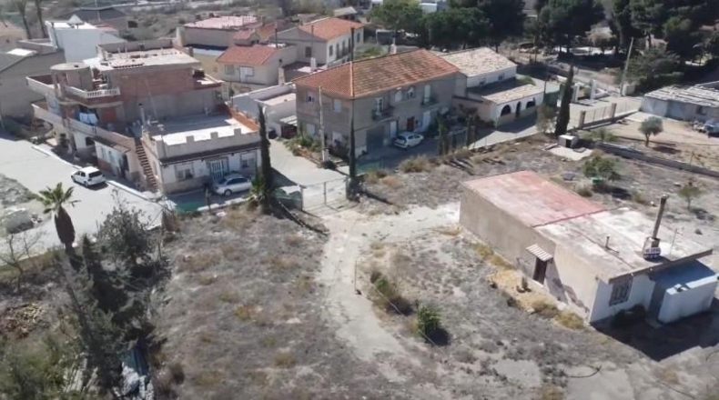 Almeria - Fines - 1686m2