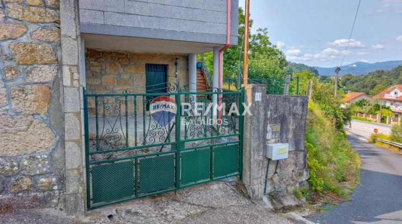 Pontevedra - A Maraña - 300m2