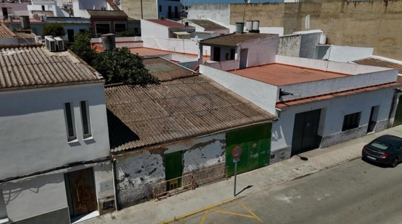 Seville - Las Cabezas de San Juan - 328m2