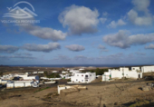 Городская земля под застройку на продажу у города Тегисе Фото