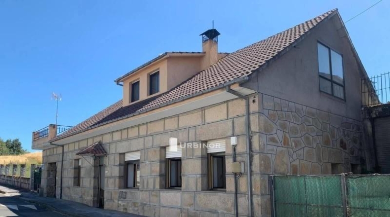 Orense - San Cibrao das Viñas - 500m2