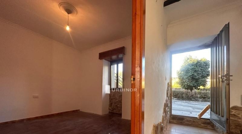 Orense - San Cibrao das Viñas - 500m2