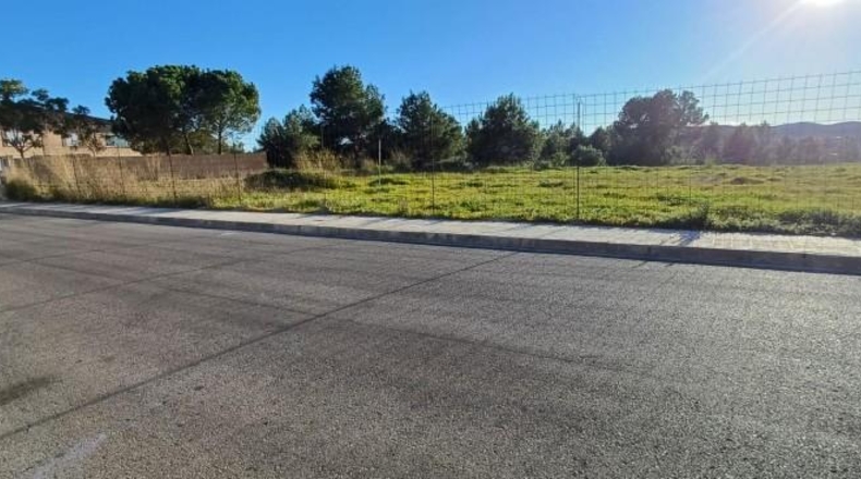Valencia - Puebla de Vallbona - 500m2