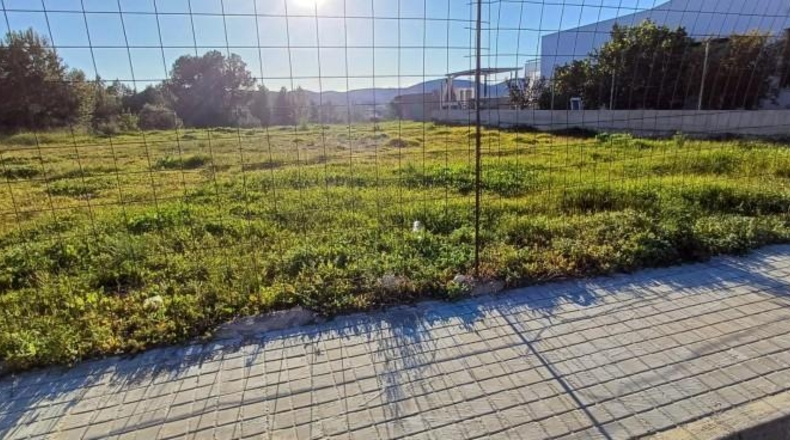 Valencia - Puebla de Vallbona - 500m2