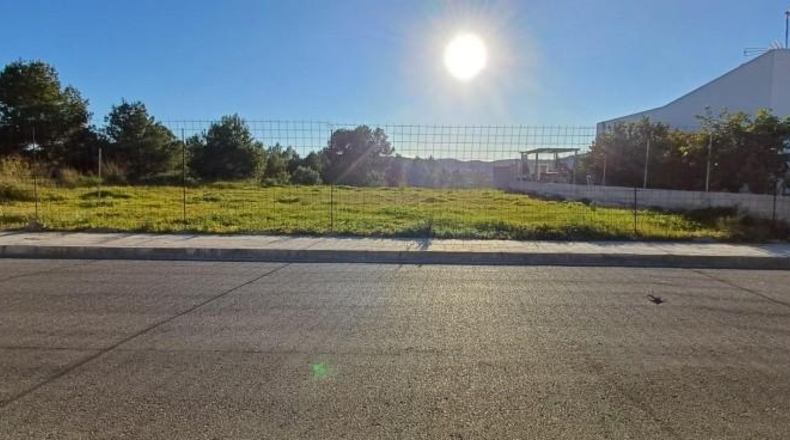 Valencia - Puebla de Vallbona - 500m2