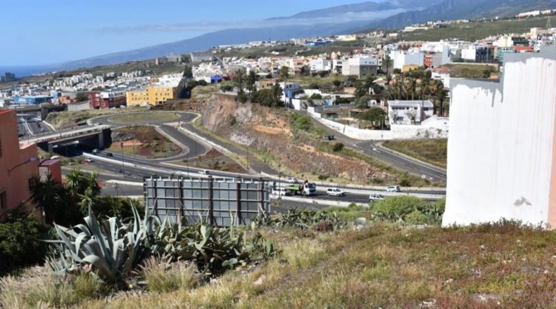 Santa Cruz de Tenerife - San Cristóbal de La Laguna - 1080m2