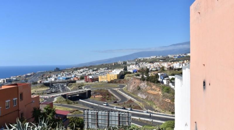 Santa Cruz de Tenerife - San Cristóbal de La Laguna - 1080m2