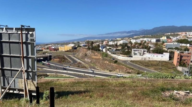Santa Cruz de Tenerife - San Cristóbal de La Laguna - 1080m2