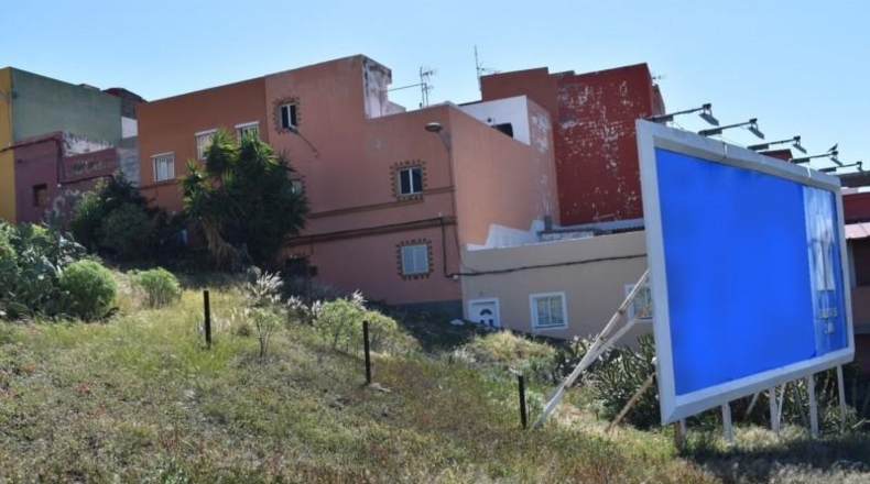 Santa Cruz de Tenerife - San Cristóbal de La Laguna - 1080m2