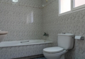 Дом с участком на продажу в городе Deltebre Фото