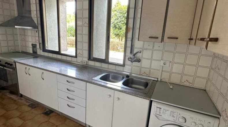 Orense - San Cibrao das Viñas - 278m2