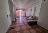 Дом с участком на продажу в городе San Bartolomé de la Torre Фото
