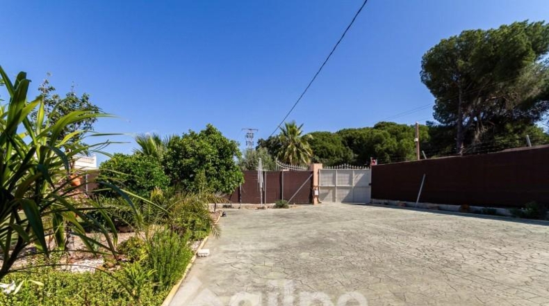 Seville - Marchena - 1420m2