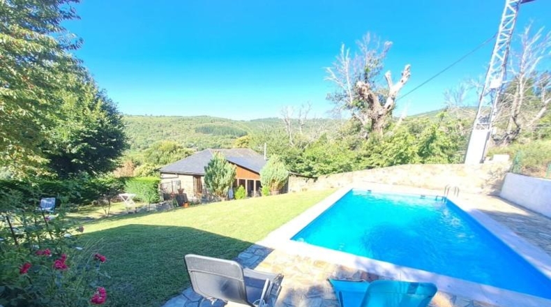 Leon - Vega de Espinareda - 774m2
