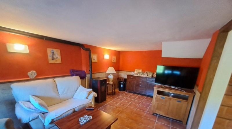 Leon - Vega de Espinareda - 774m2