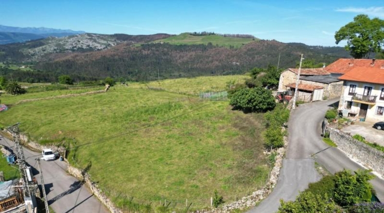 Cantabria - Fresnedo - 1098m2