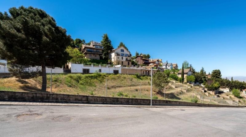 Granada - Ogíjares - 2000m2