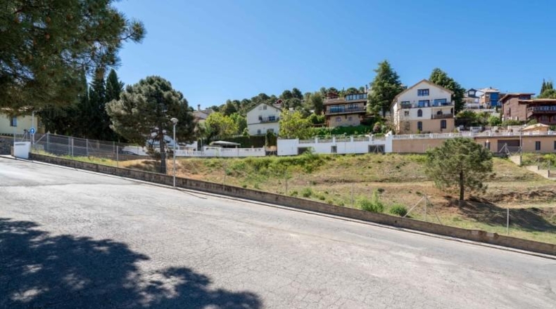 Granada - Ogíjares - 2000m2