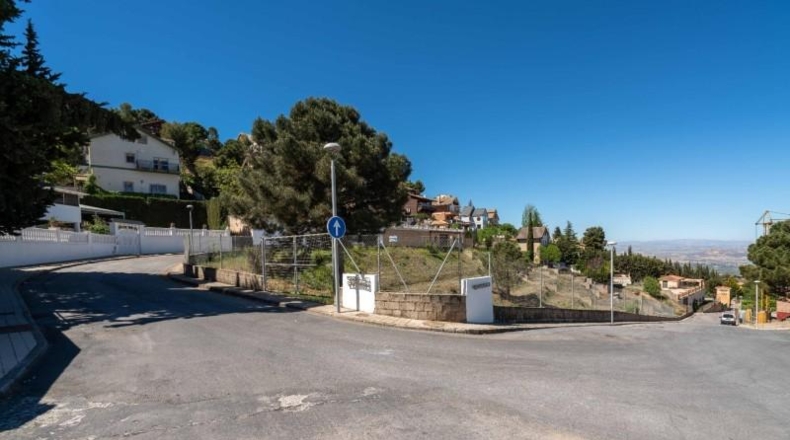 Granada - Ogíjares - 2000m2
