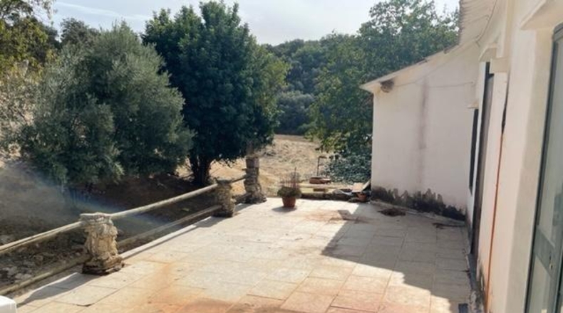Cádiz - Setenil de las Bodegas - 51000m2