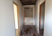 Отдельно стоящий дом с участком на продажу в городе Castellar del Vallès Фото