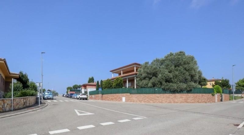 Gerona - Риудельотс-де-ла-Селва - 858m2