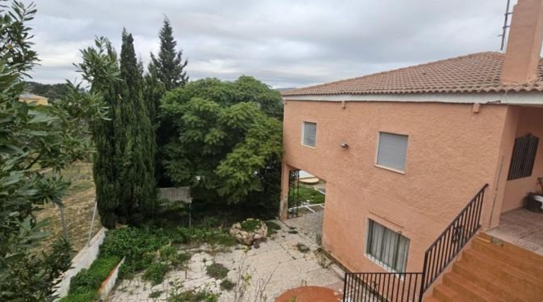 Valencia - Torrente - 1929m2