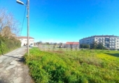 Городская земля под застройку на продажу у города Silleda Фото
