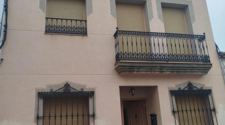 Badajoz - Guareña - 357m2