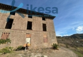 Casa de camp amb terreny en venda a la España, Màlaga, ref.: TR370050 foto