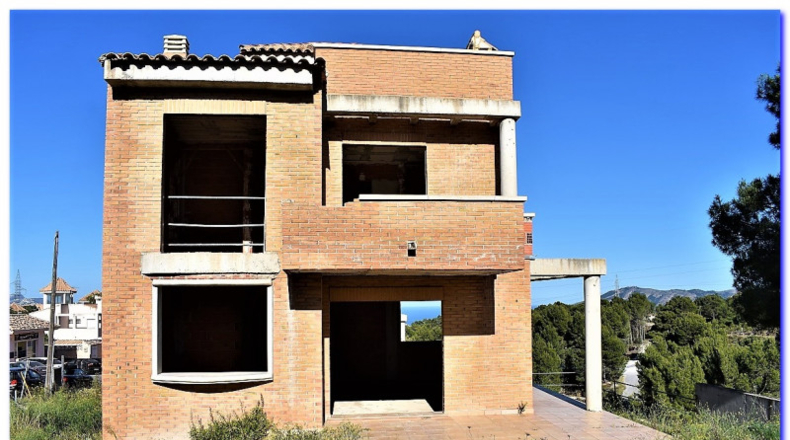 Alicante - La Nucía - 472m2