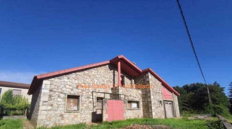 Pontevedra - O Rosal - 583m2