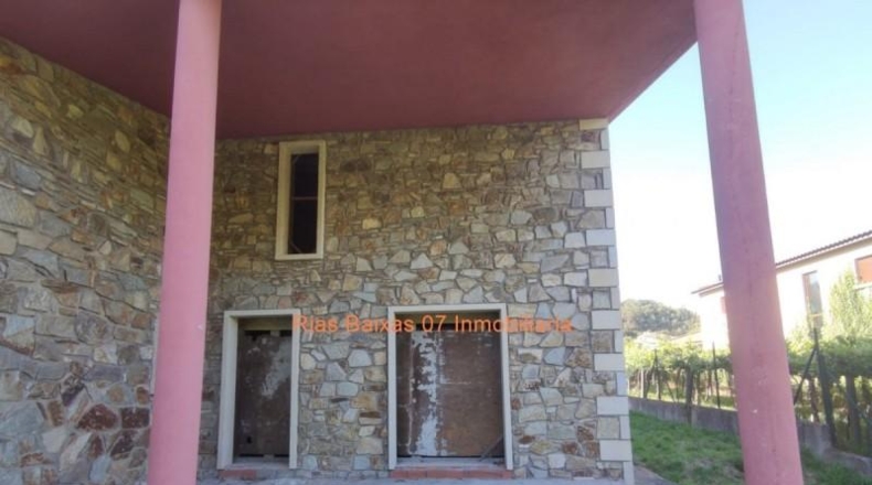 Pontevedra - O Rosal - 583m2