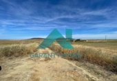 Загородный дом с участком на продажу в городе Torreorgaz Фото