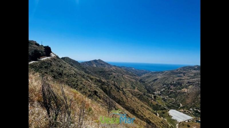 Granada - Almuñécar - 13700m2