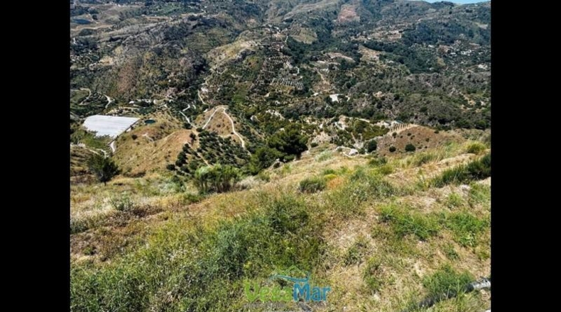 Granada - Almuñécar - 13700m2
