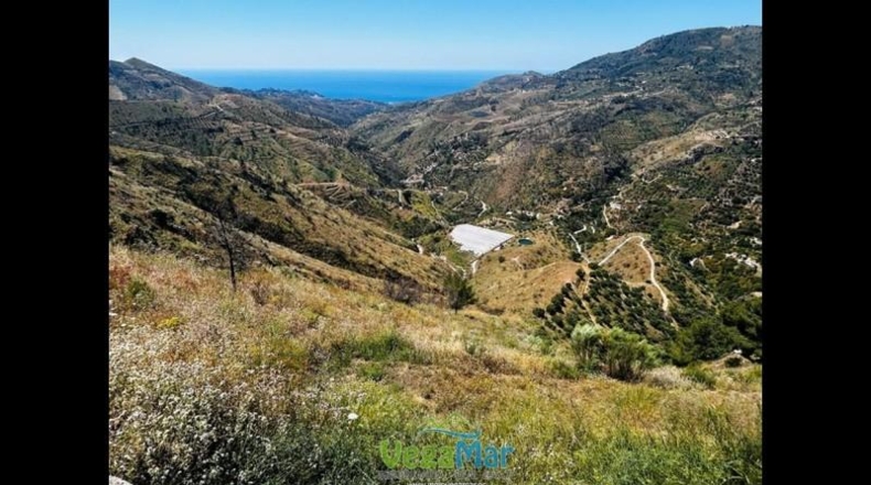 Granada - Almuñécar - 13700m2