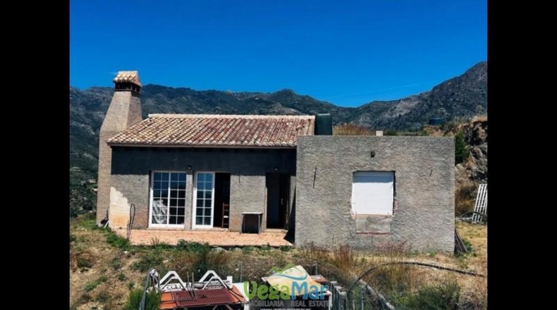Granada - Almuñécar - 13700m2
