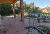 Дом с участком на продажу в городе Canyelles Фото